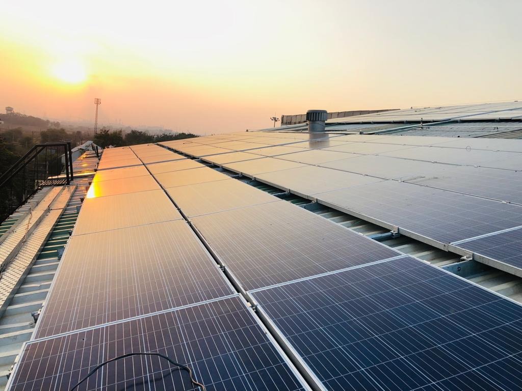 Comparing Options from a Leading Solar Energy Company Los Angeles