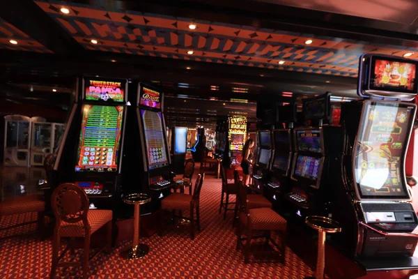 Operational Transparency in Trusted Online Gaming Platforms